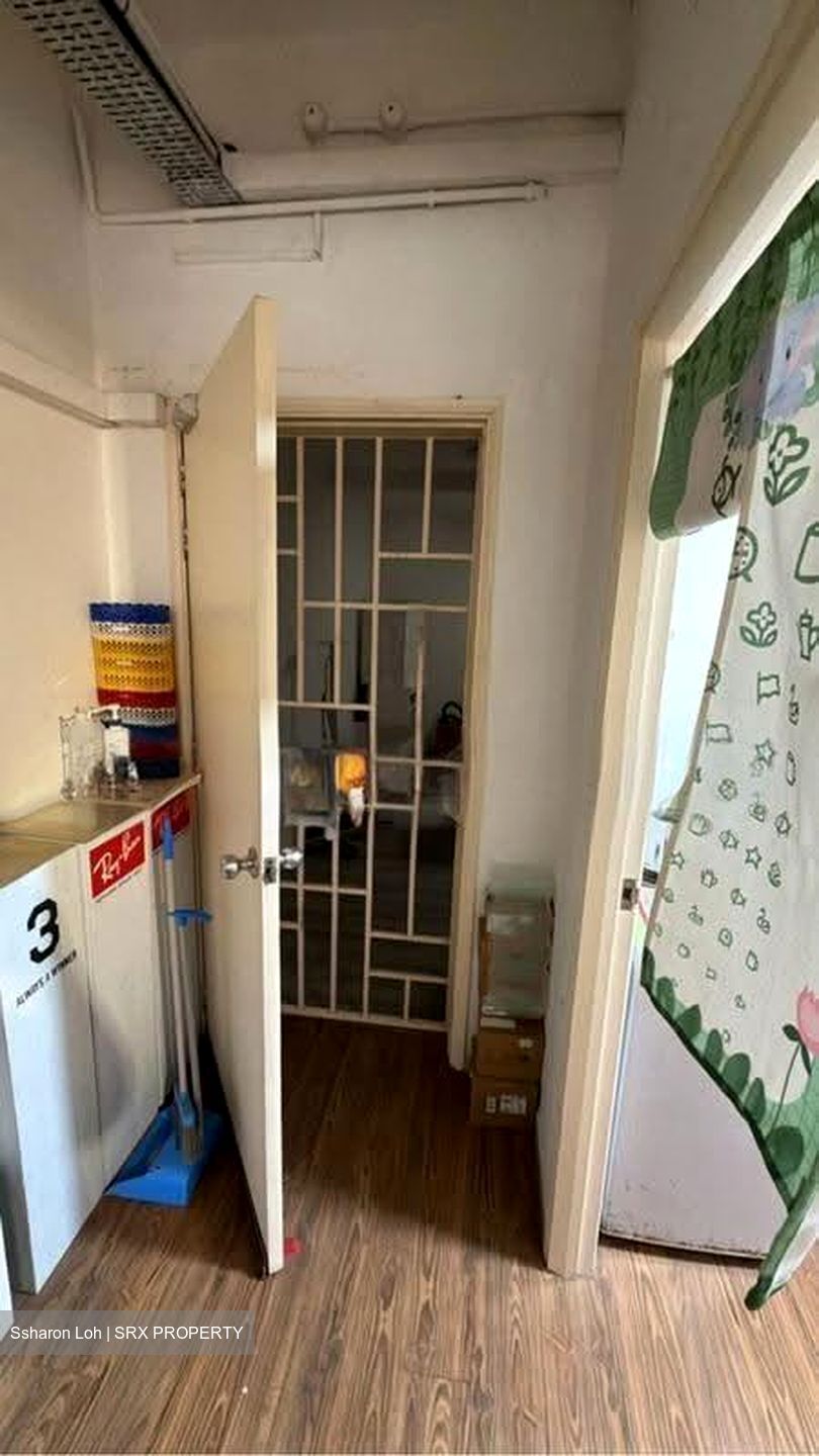 Upper Serangoon Road (D19), Shop House #627561501